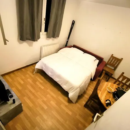 Appartement , Separate Bedroom 23m Box Velos Allos