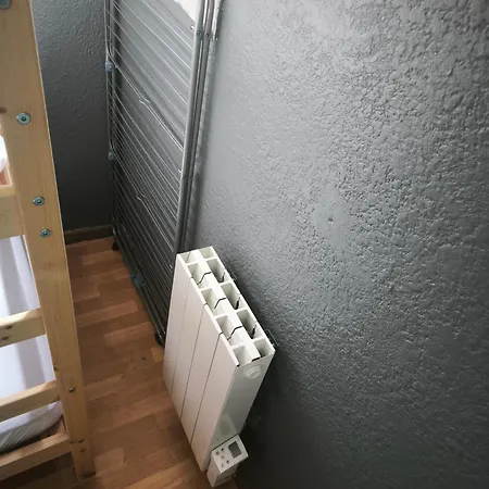 , Separate Bedroom 23m Box Velos *