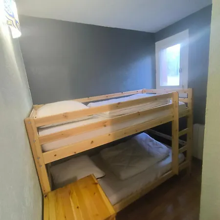 아파트 , Separate Bedroom 23m Box Velos