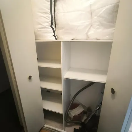 아파트 , Separate Bedroom 23m Box Velos *